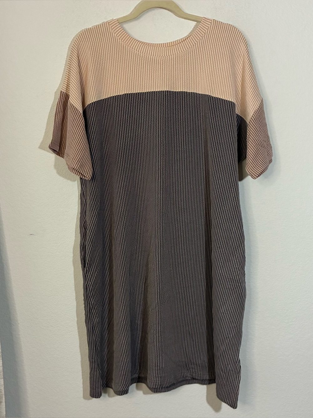 Sold - Picture 2 of 5